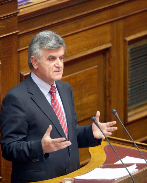 ΜΗΝΥΤΗΡΙΑ ΑΝΑΦΟΡΑ κατά ΠΕΤΣΑΛΝΙΚΟΥ-ΜΕΪΜΑΡΑΚΗ
