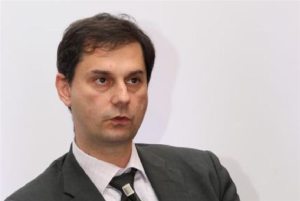 ΠΟΙΟΥΣ ΘΕΛΟΥΝ ΝΑ ΚΑΛΥΨΟΥΝ ΟΙ ΑΡΜΟΔΙΟΙ;